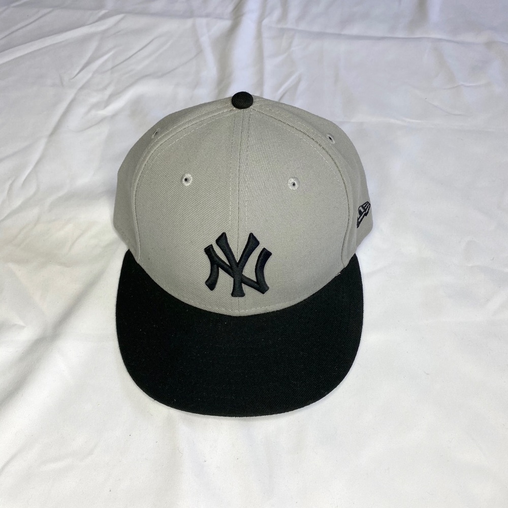 Men’s Yankees Hat